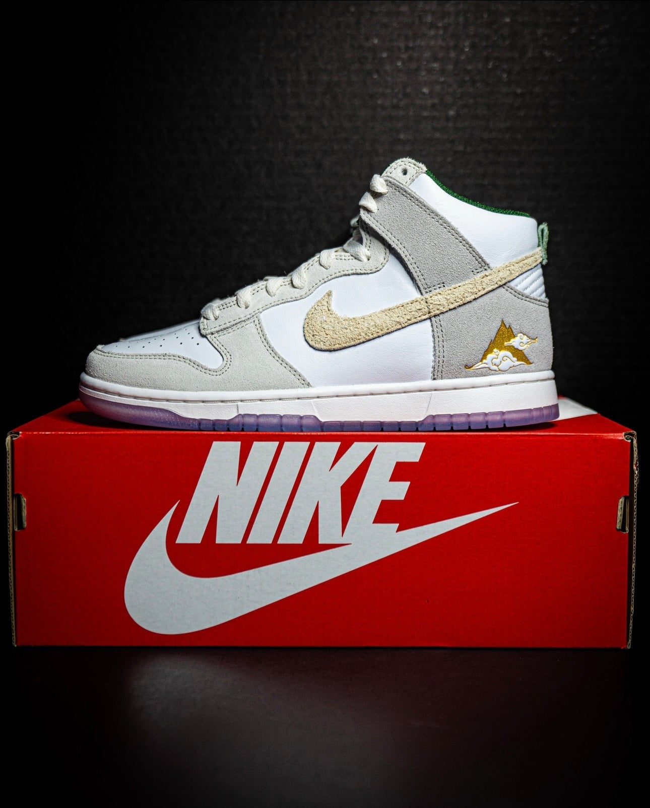 Nike Dunk High Premium San Francisco Chinatown Gold Moutain