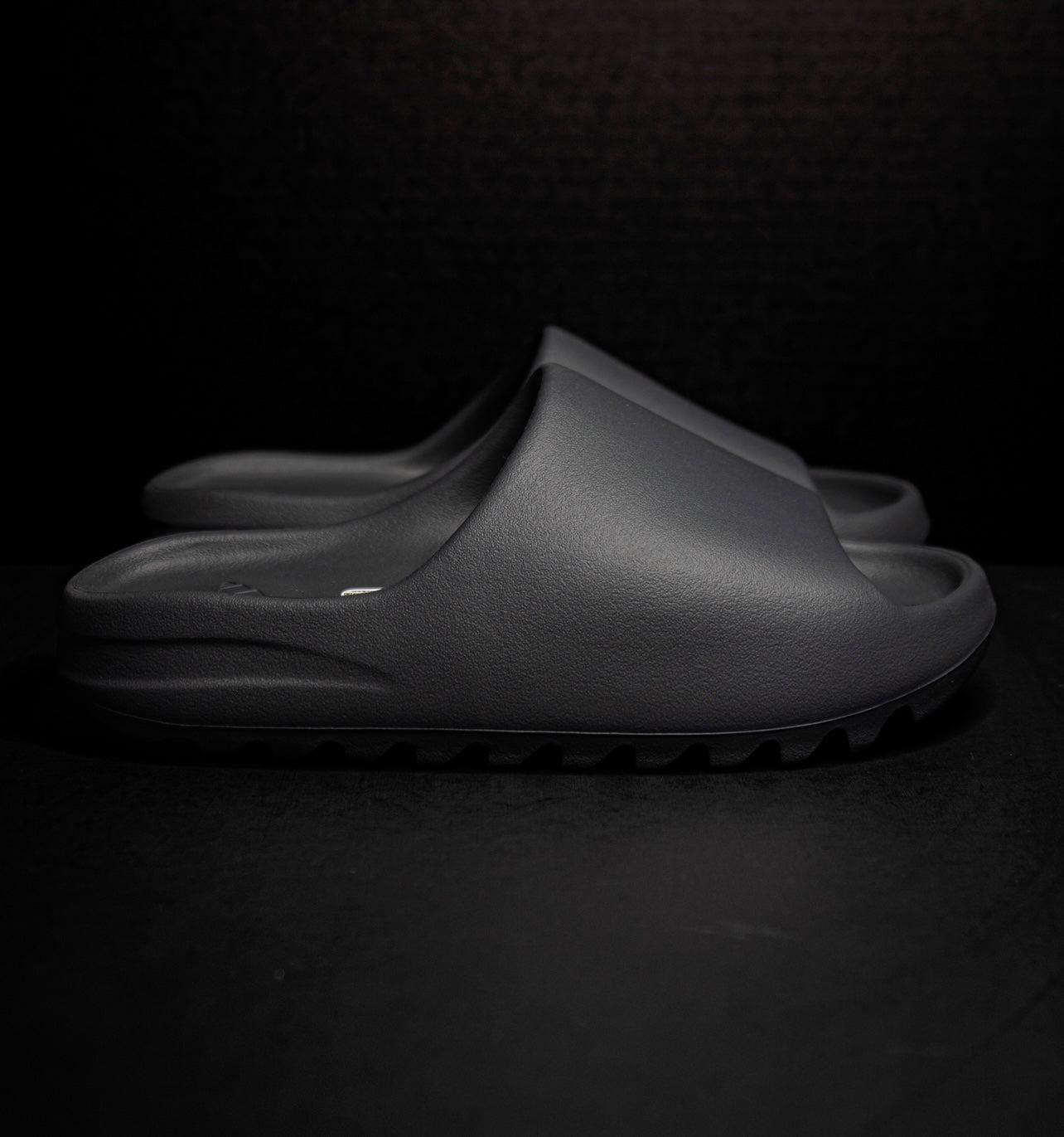 Yeezy Slide Slate Grey