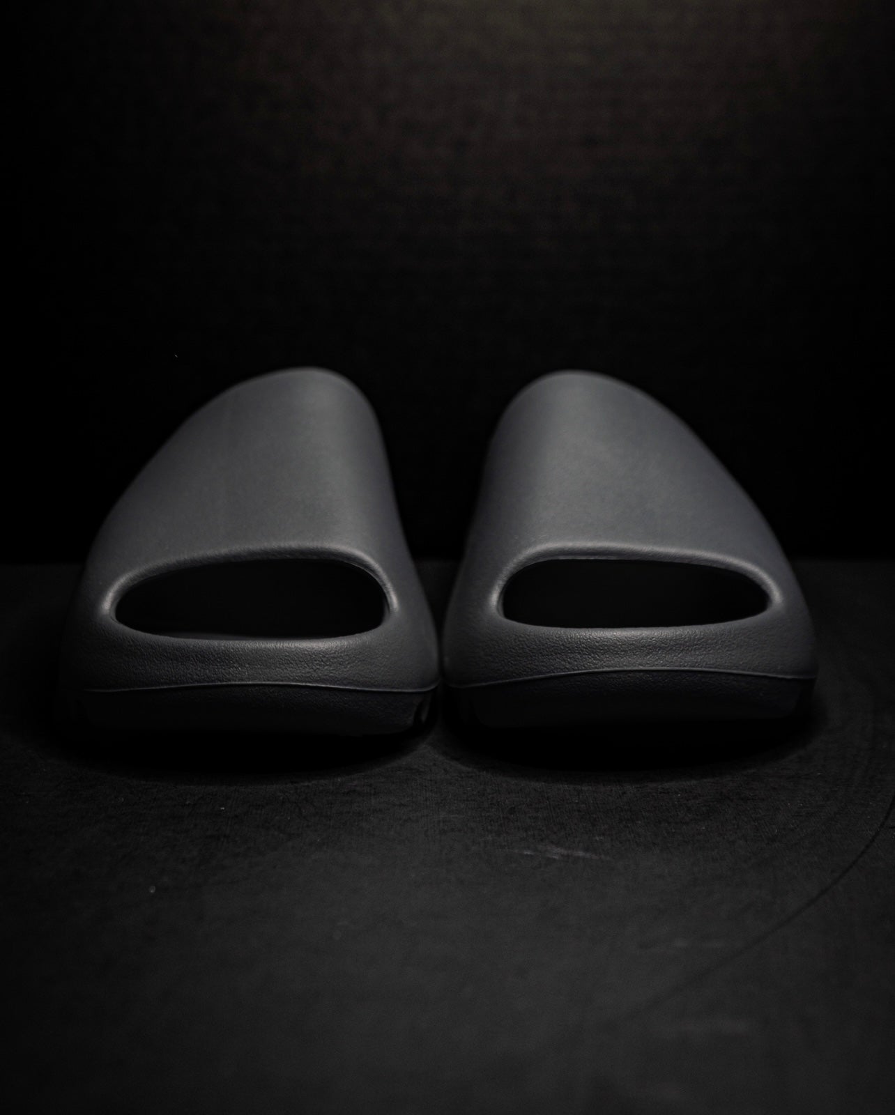 Yeezy Slide Slate Grey