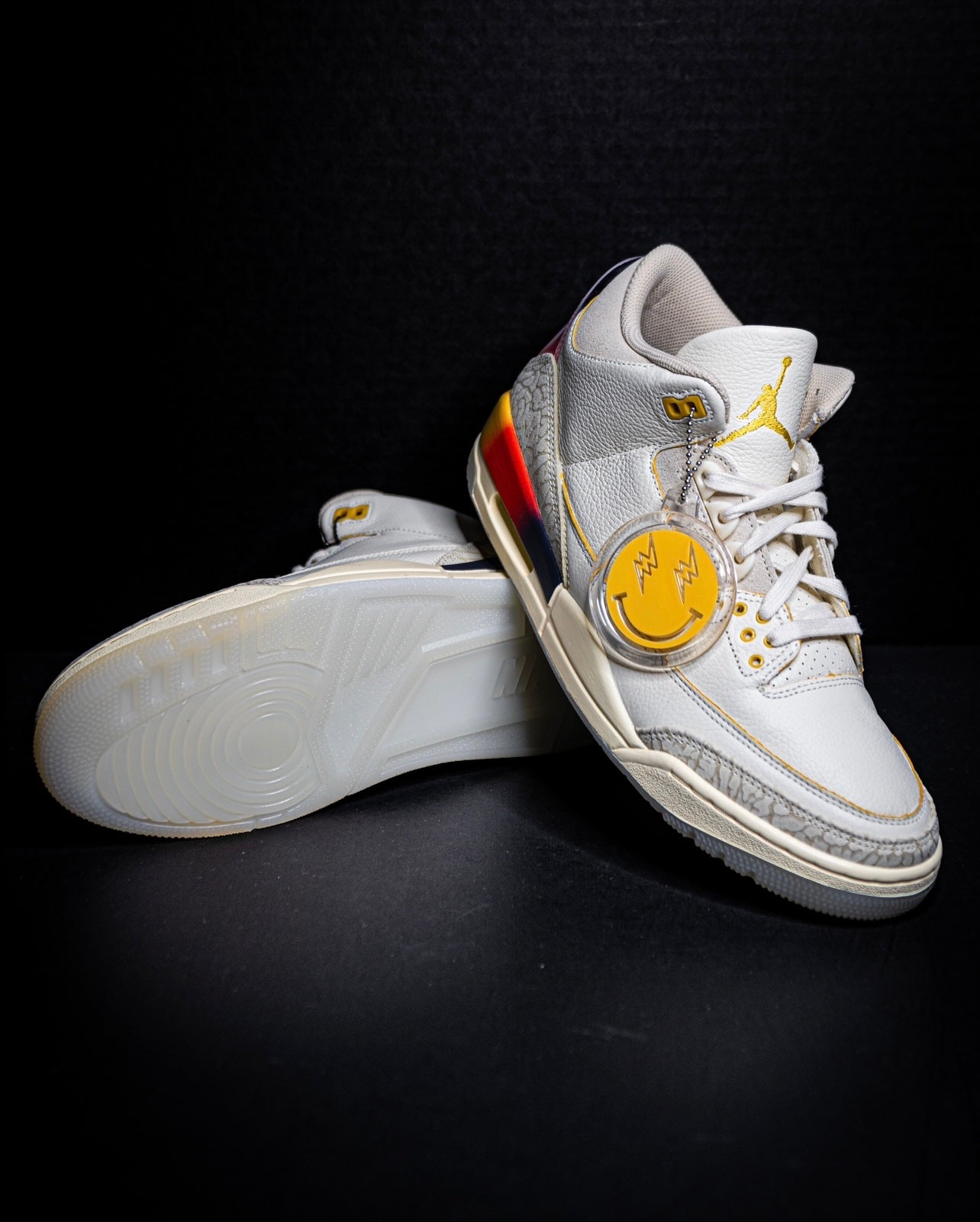 Jordan 3 Retro SP J Balvin Medellín Sunset