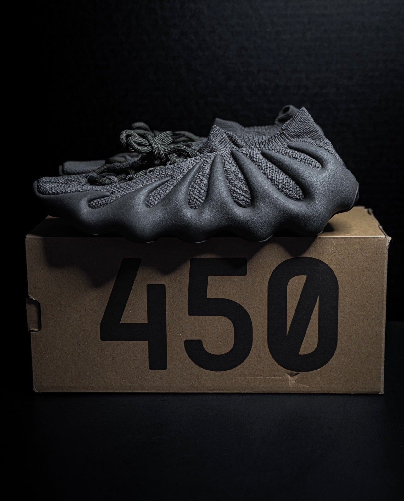 Yeezy 450 Cinder (USED VNDS)