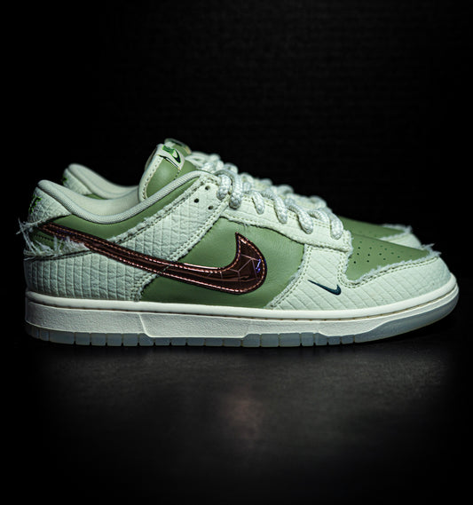 Nike Dunk Low Retro PRM x Kyler Murray Be 1 of One