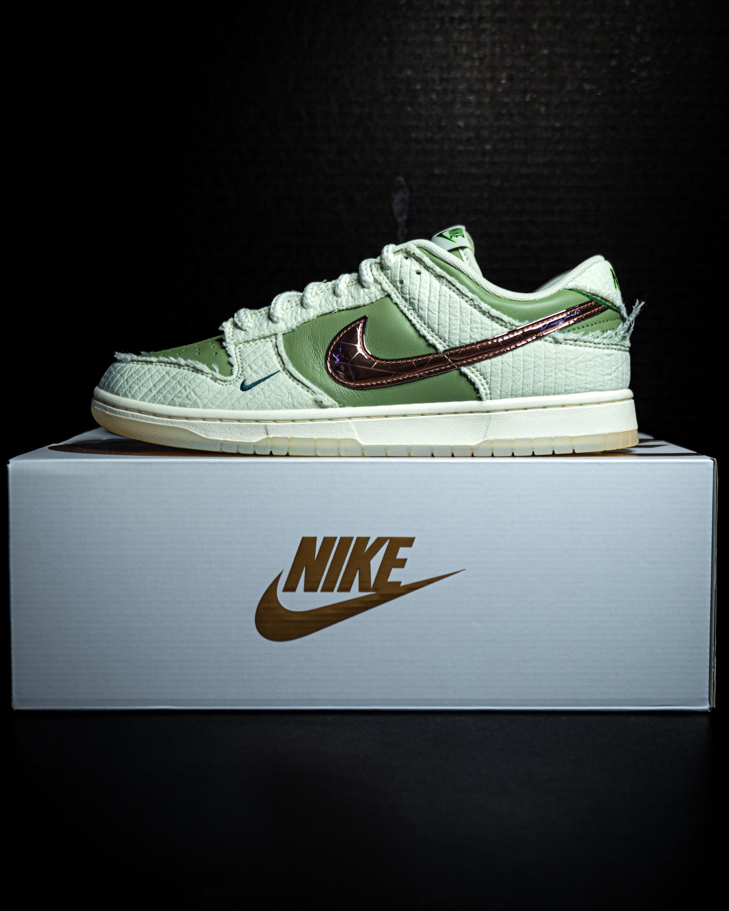 Nike Dunk Low Retro PRM x Kyler Murray Be 1 of One