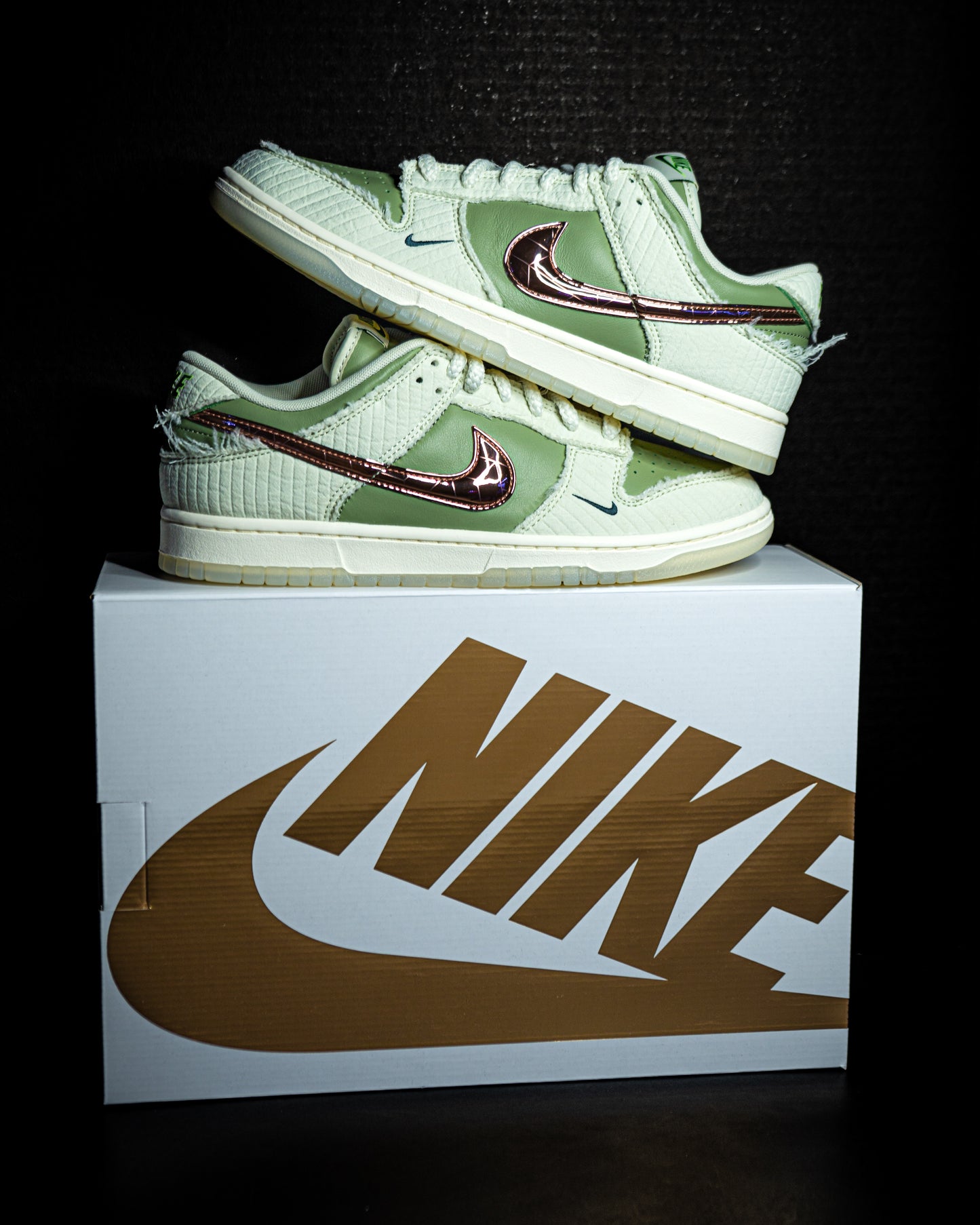 Nike Dunk Low Retro PRM x Kyler Murray Be 1 of One