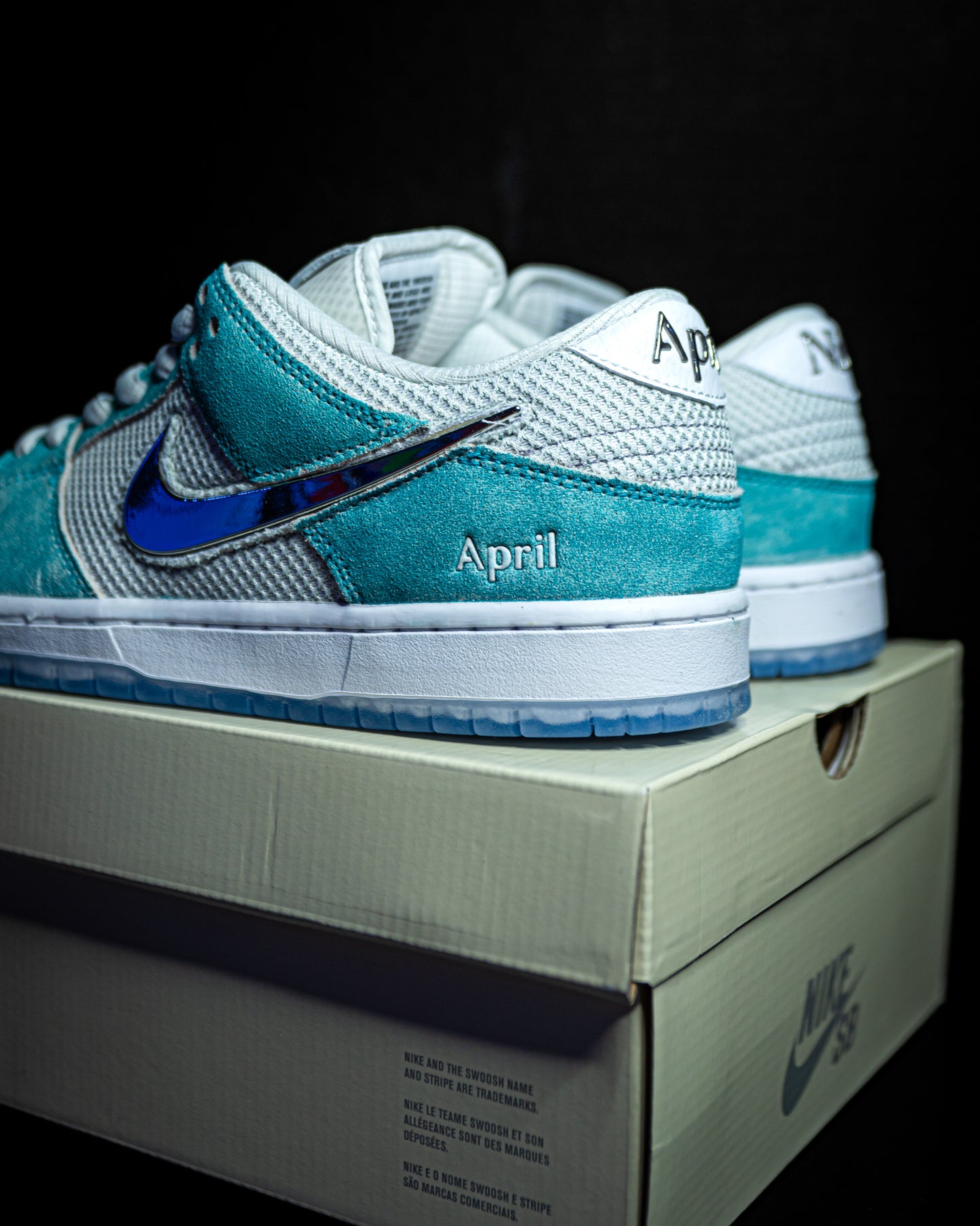 Nike SB Dunk Low X April Skateboards 'Turbo Green'