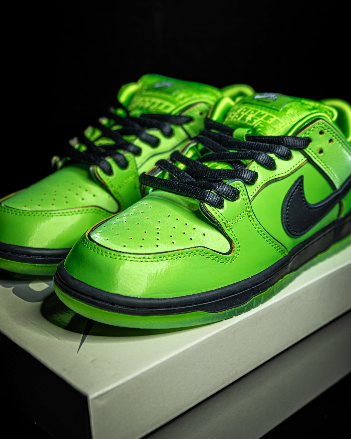 Nike SB Dunk Low The Powerpuff Girls 'Buttercup'