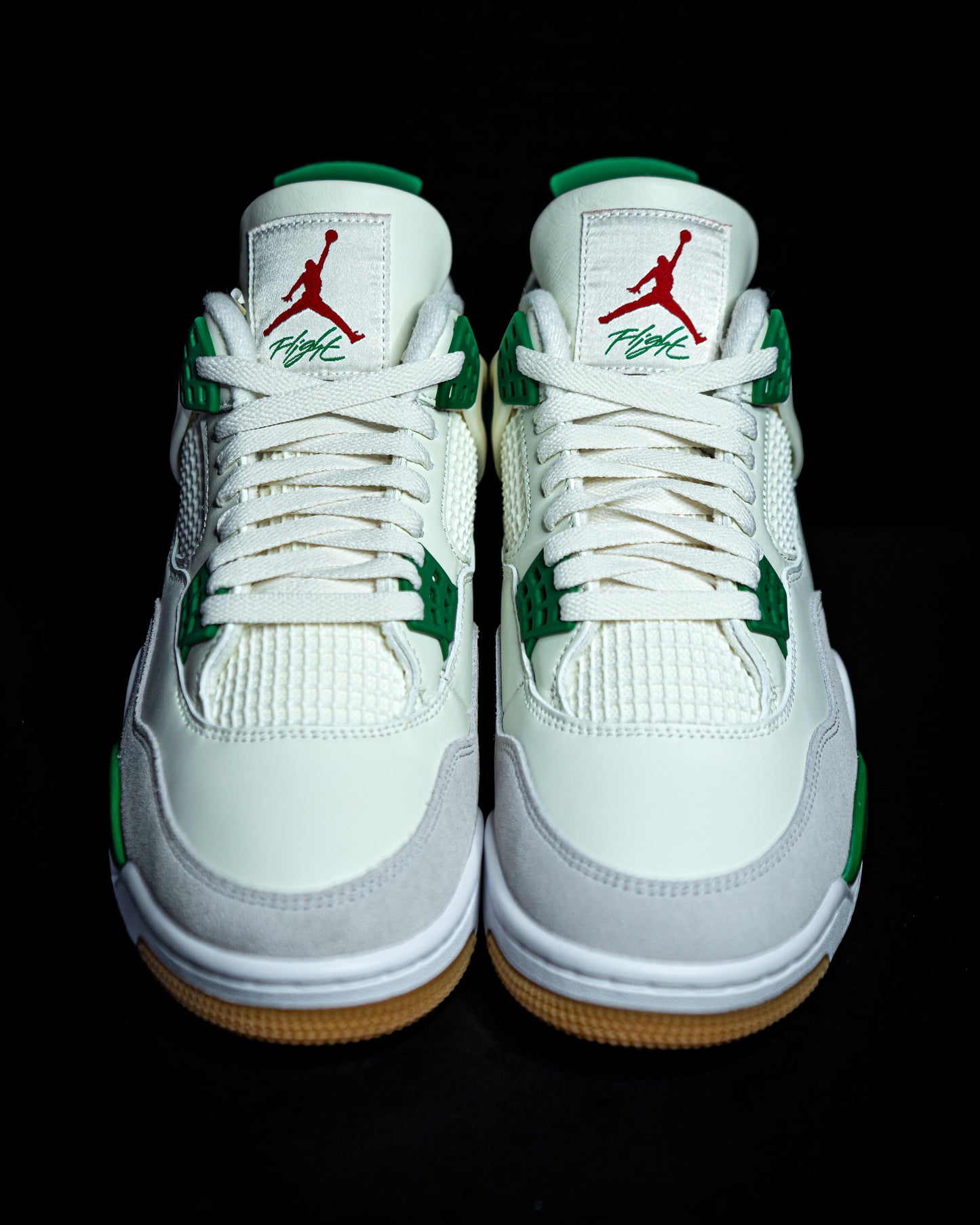 Jordan 4 Retro SB Pine Green