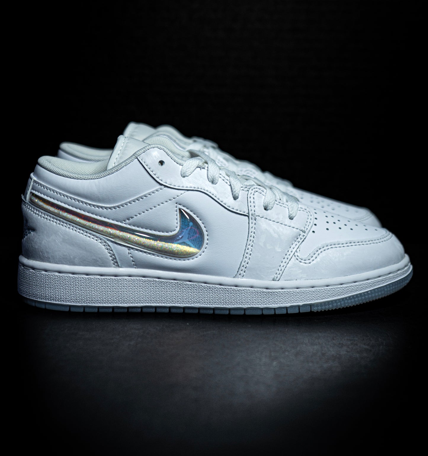 Nike Air Jordan 1 Low SE 'Glitter Swoosh' (GS)