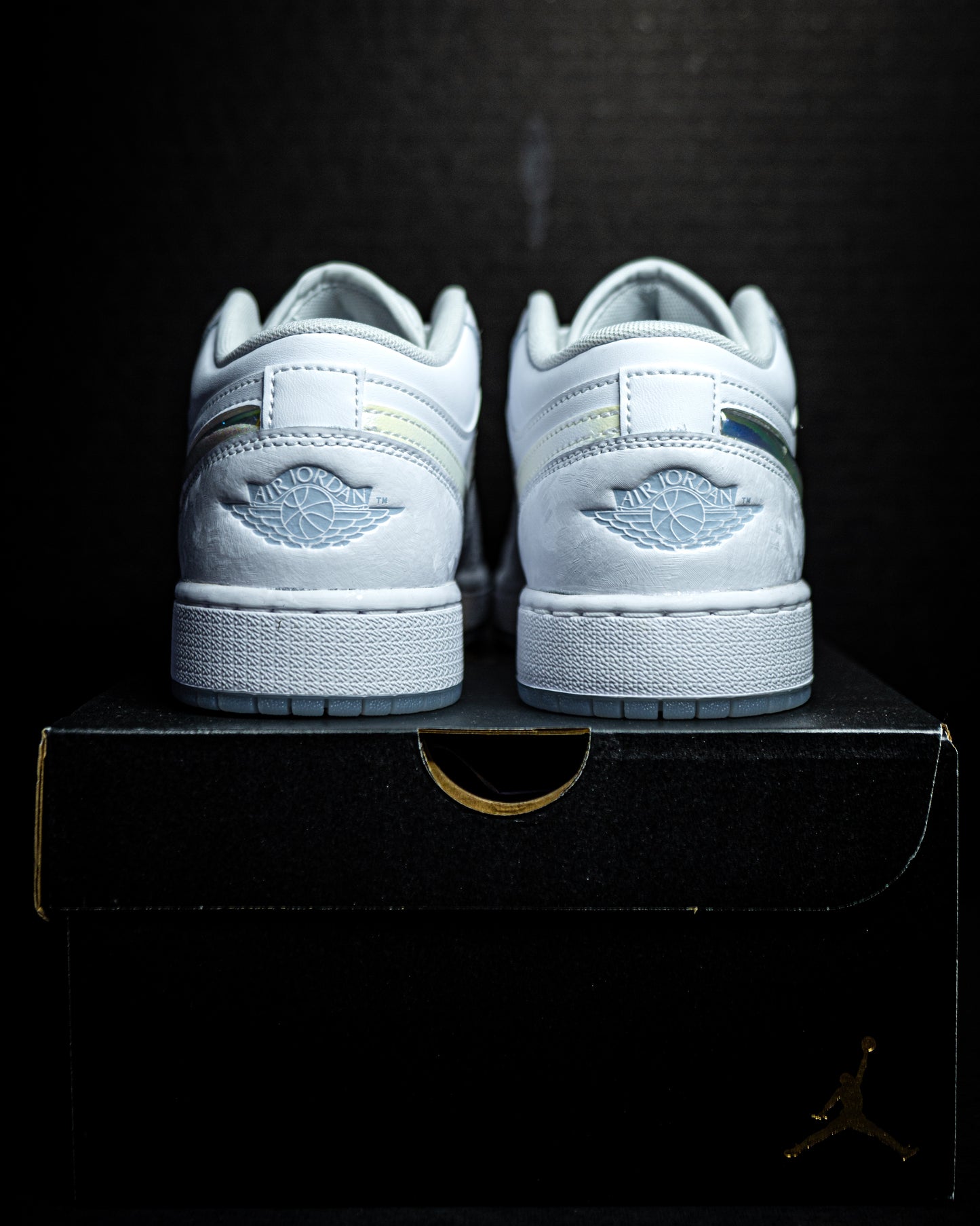 Nike Air Jordan 1 Low SE 'Glitter Swoosh' (GS)