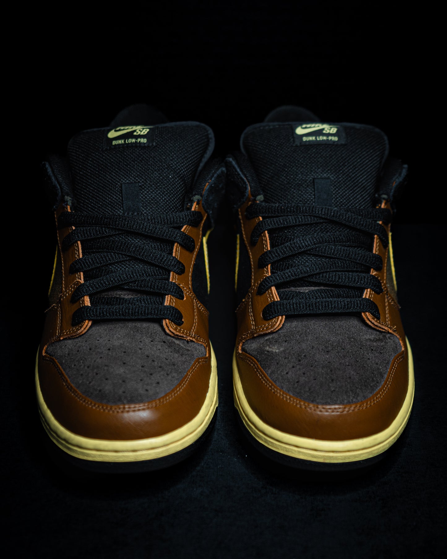 Nike SB Dunk Low 'Black and Tan' (USED)