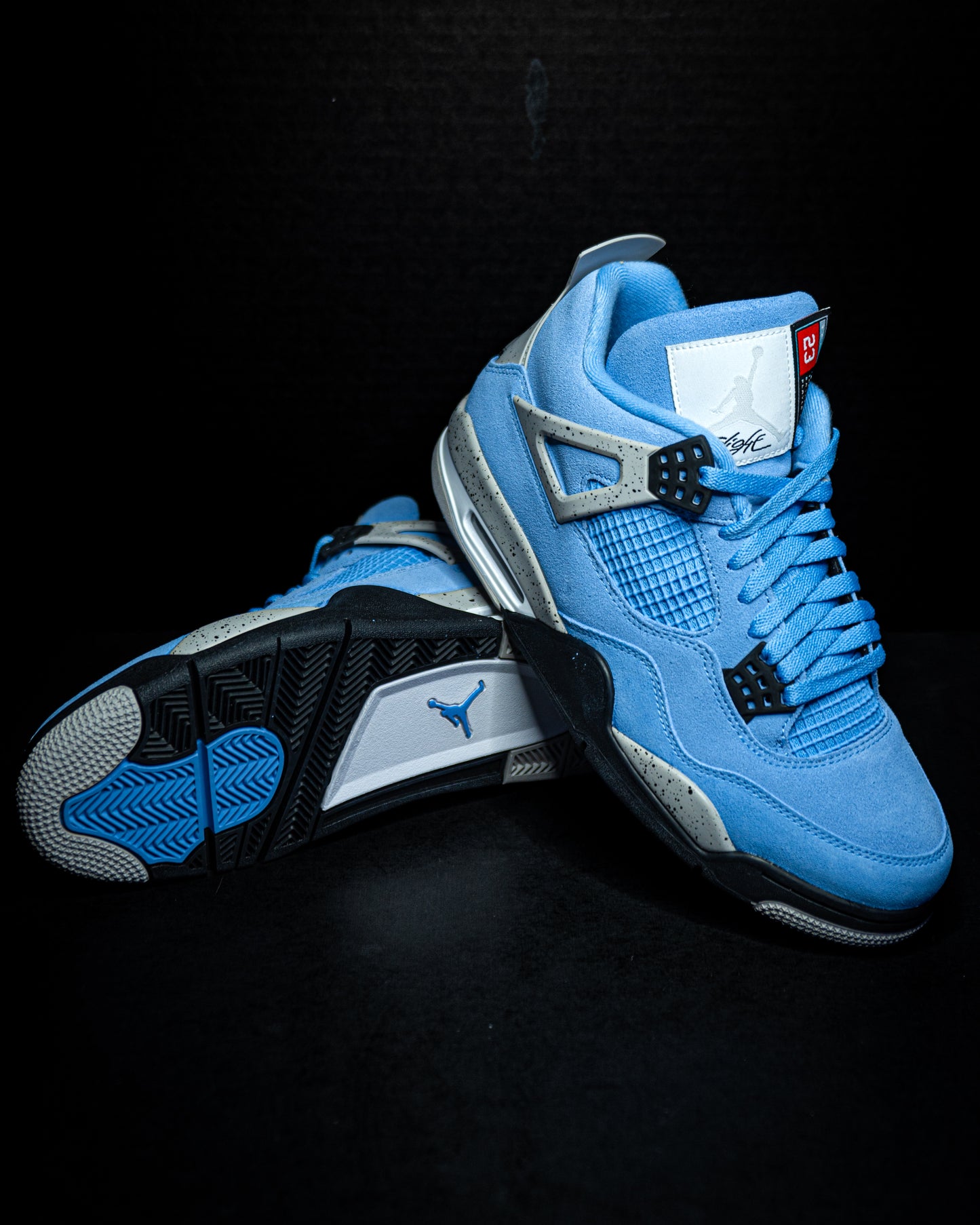 Jordan 4 Retro University Blue