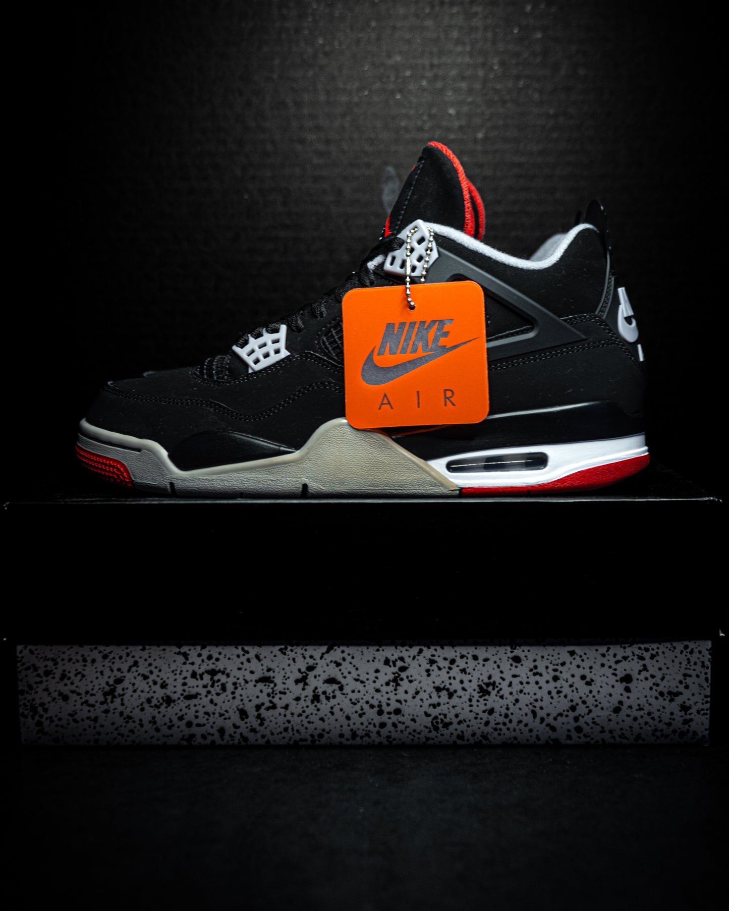 Jordan 4 Retro Bred (USED)