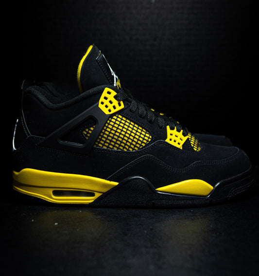 Jordan 4 Retro Thunder (VNDS)