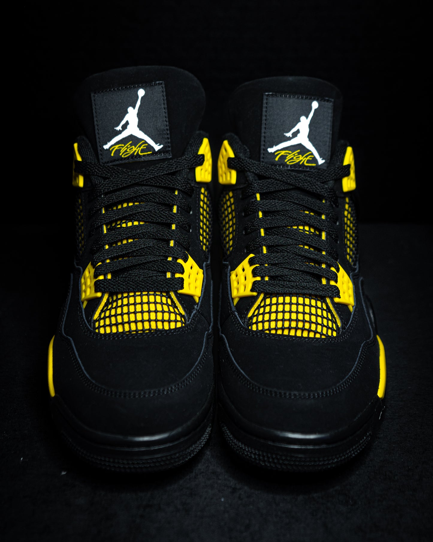 Jordan 4 Retro Thunder (VNDS)