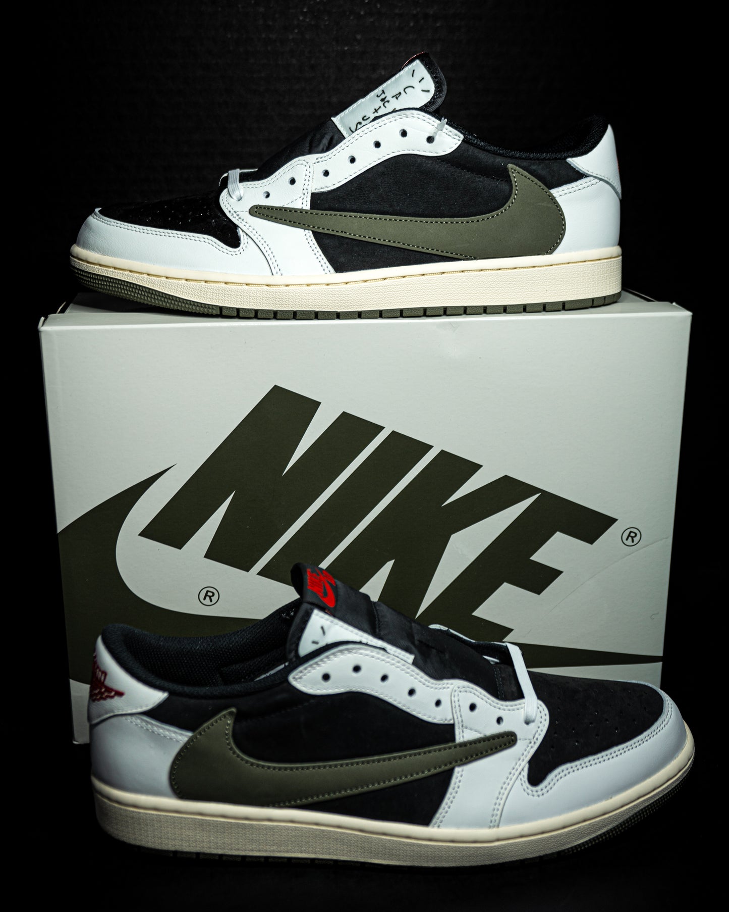 Jordan 1 Retro Low OG SP Travis Scott Olive