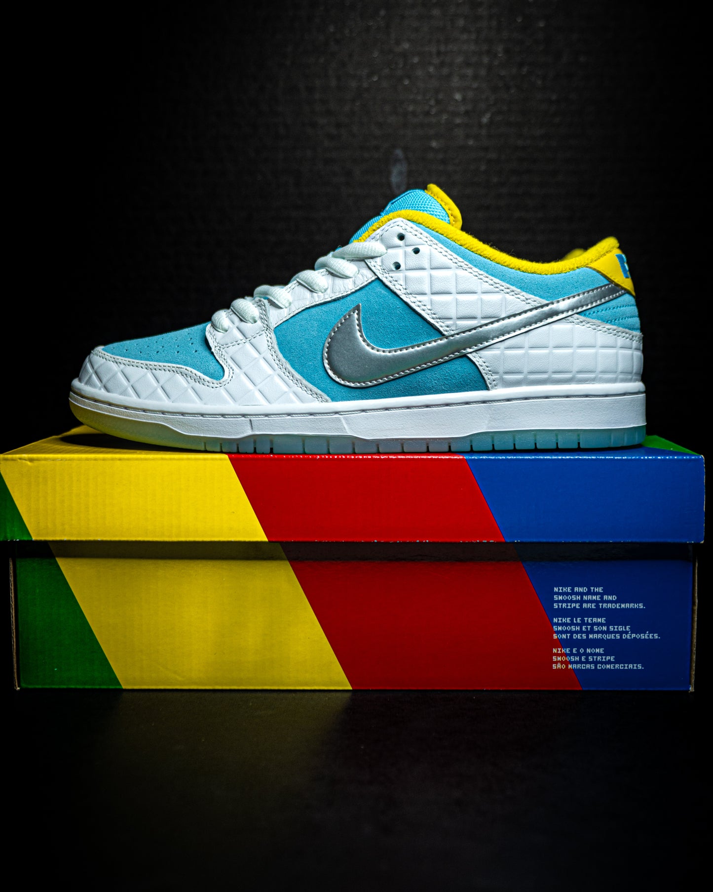 Nike SB Dunk Low Pro FTC Lagoon Pulse