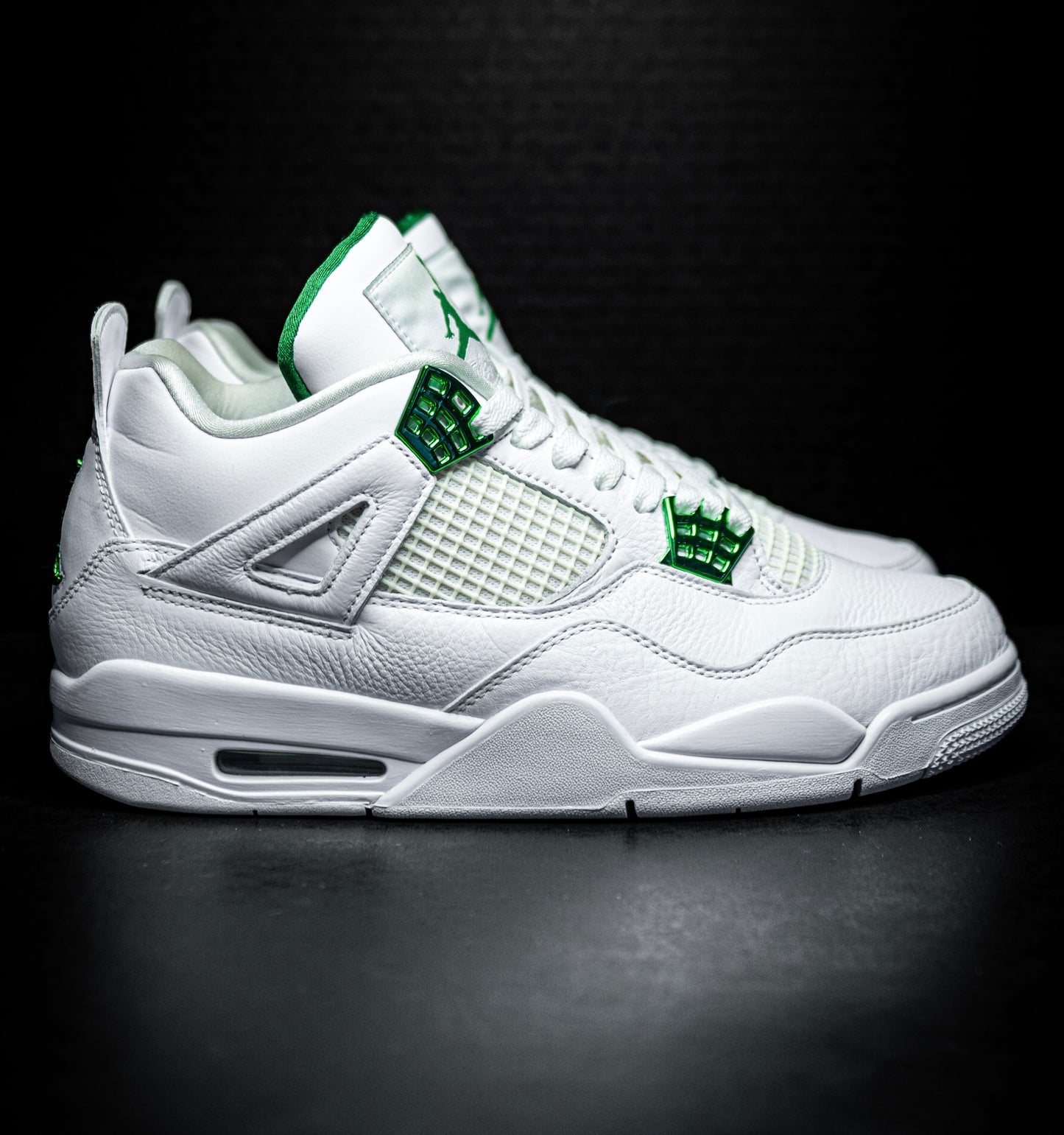 Jordan 4 Retro Metallic Green 2020 (USED)