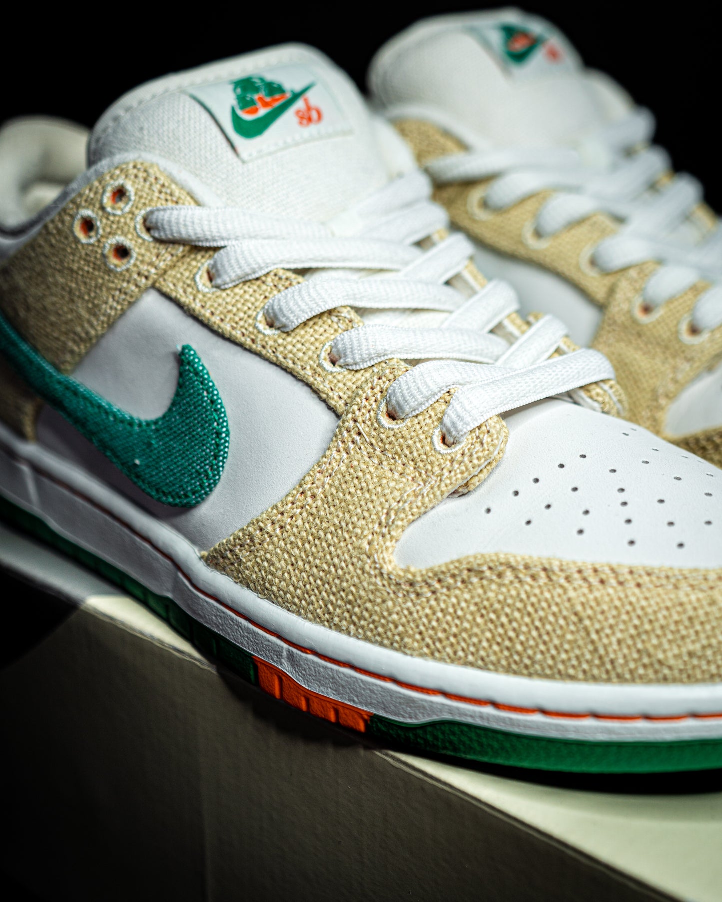 Nike SB Dunk Low x Jarritos (VNDS/USED)