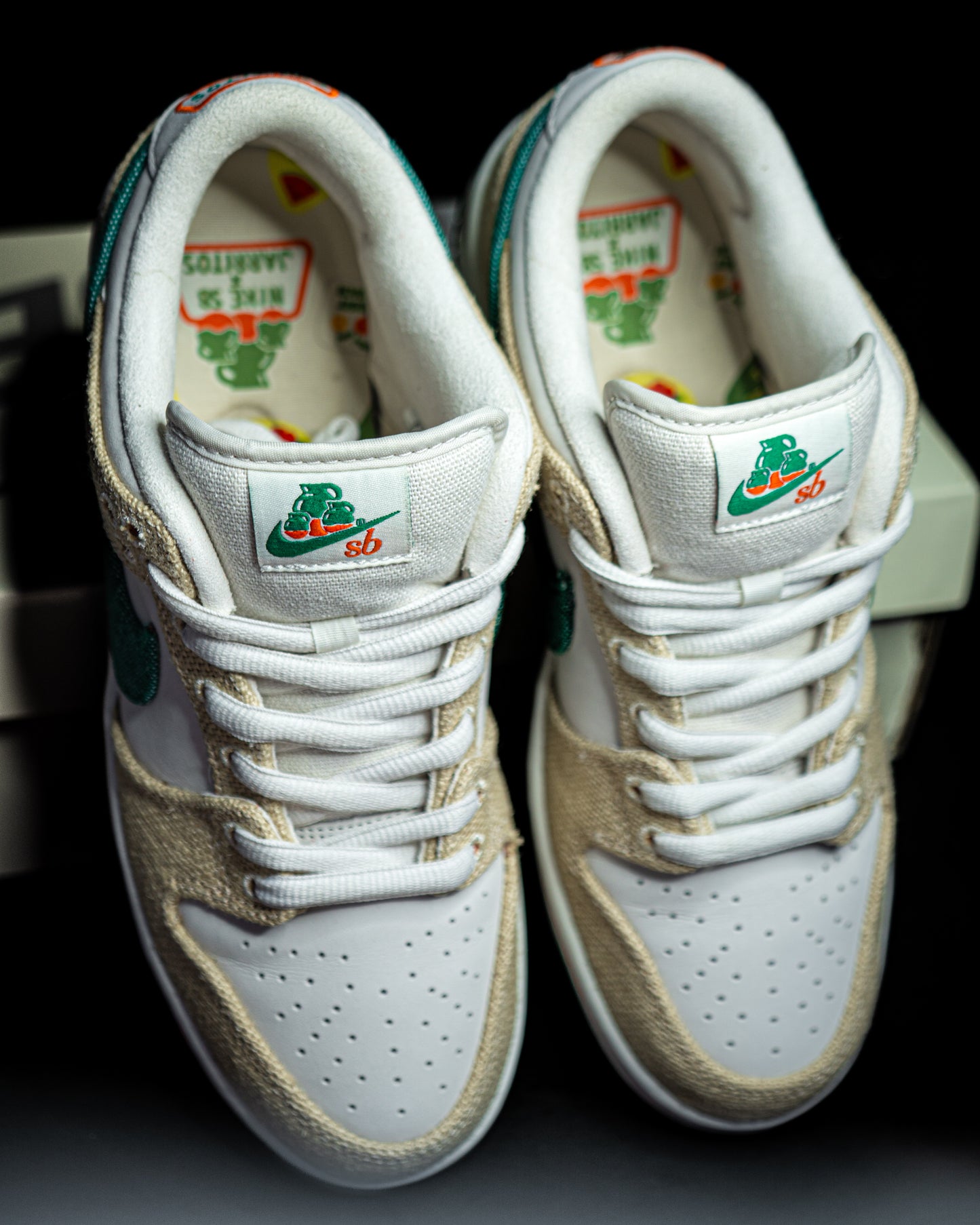 Nike SB Dunk Low x Jarritos (VNDS/USED)