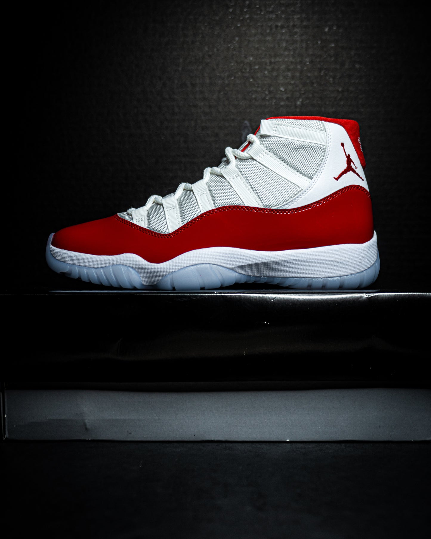 Jordan 11 Retro Cherry (2022)