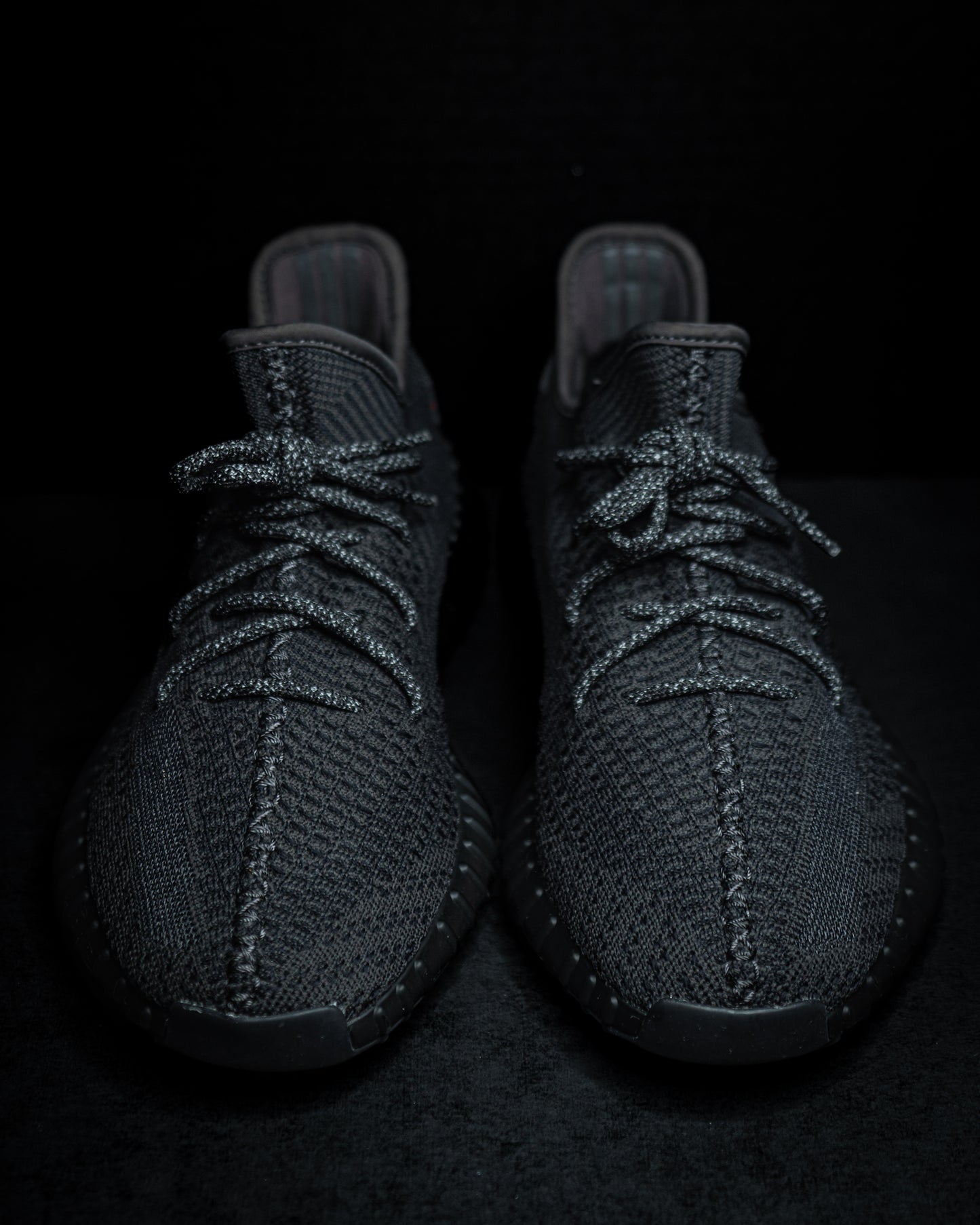 Adidas Yeezy Boost 350 V2 Black Non-Reflective (USED)