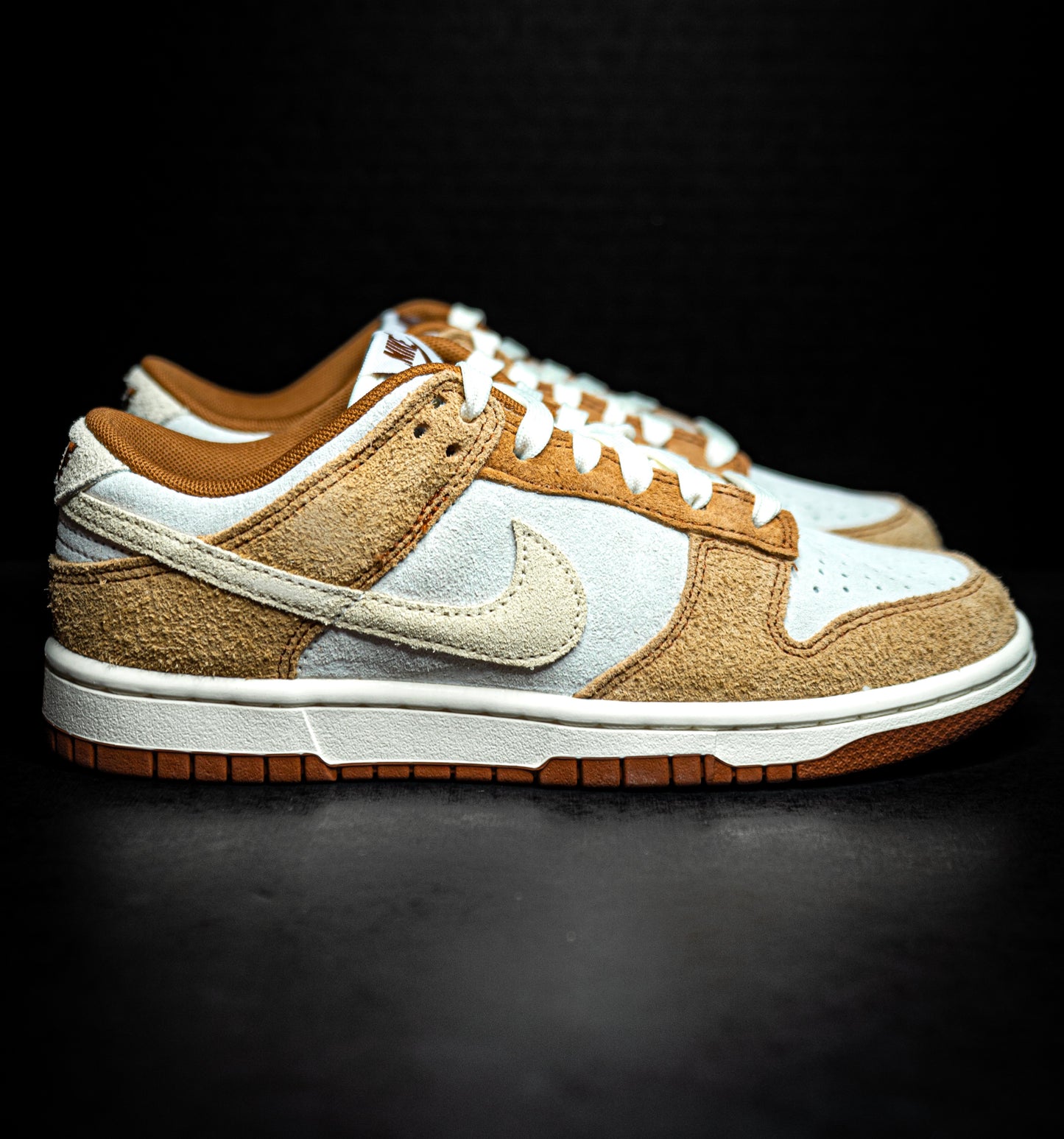 Nike Dunk Low Medium Curry