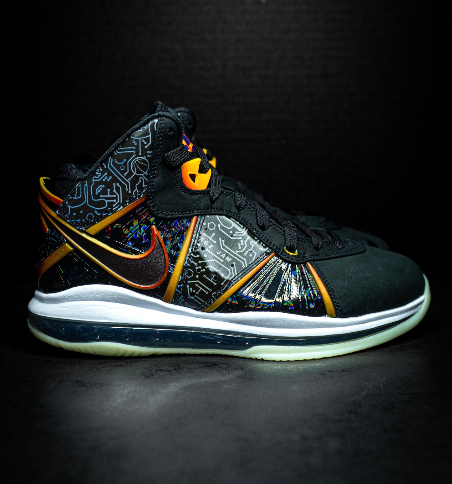 Nike LeBron 8 Space Jam