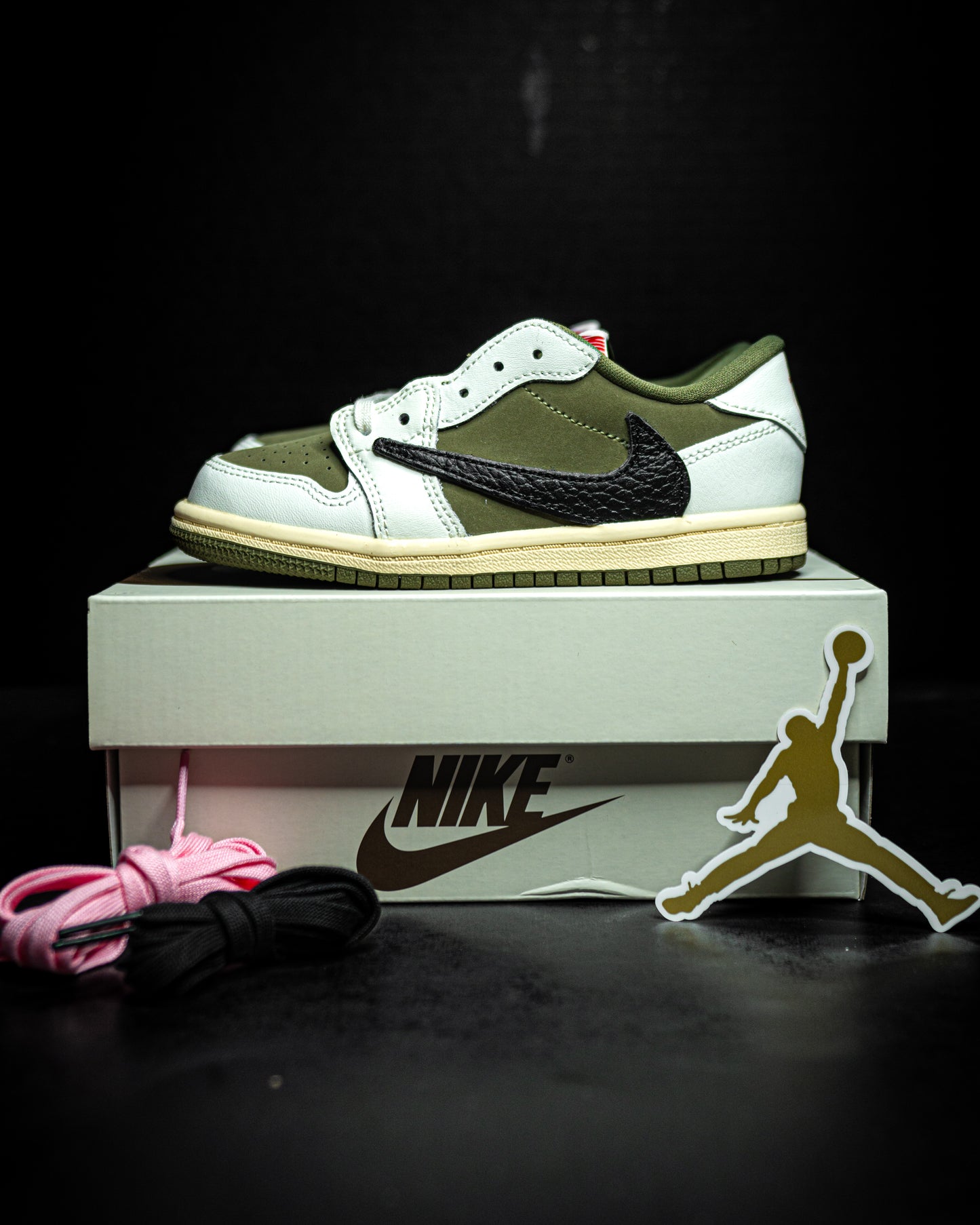 Jordan 1 Retro Low OG SP Travis Scott Medium Olive (TD)