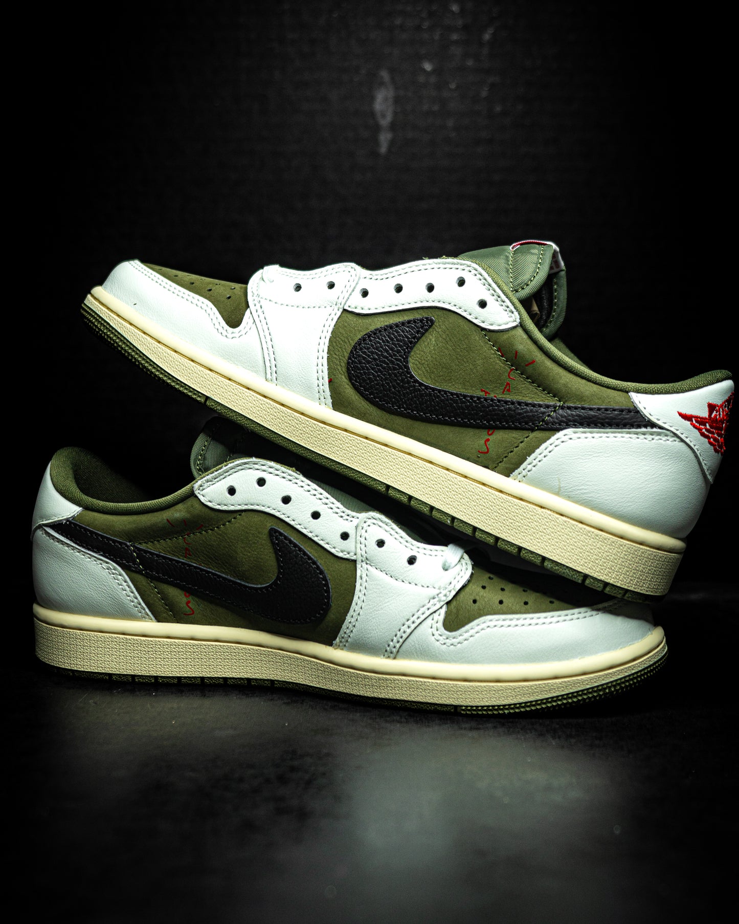 Jordan 1 Retro Low OG SP Travis Scott Medium Olive