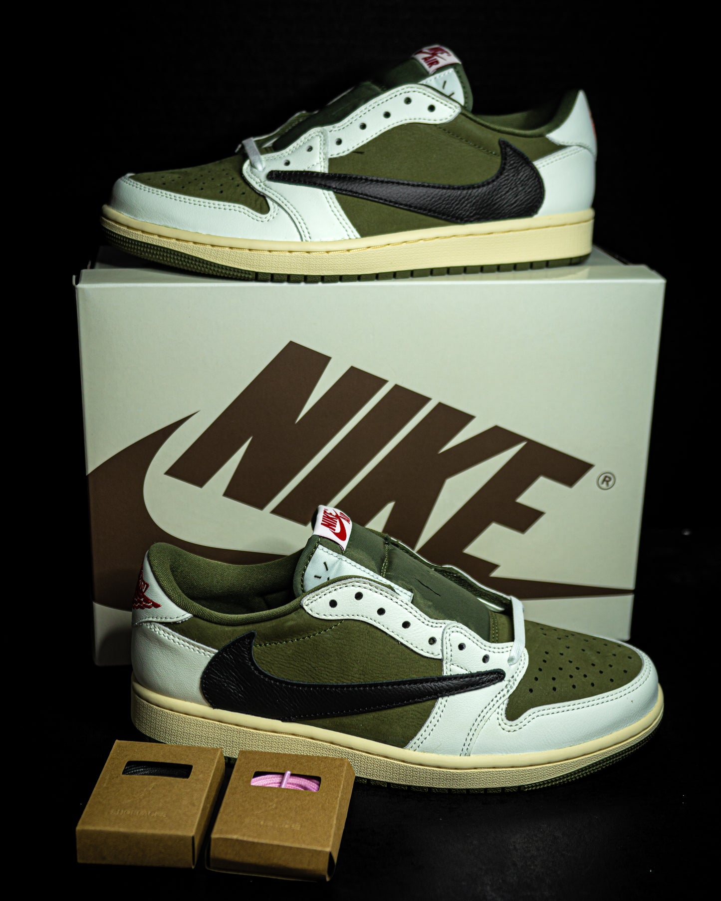 Jordan 1 Retro Low OG SP Travis Scott Medium Olive