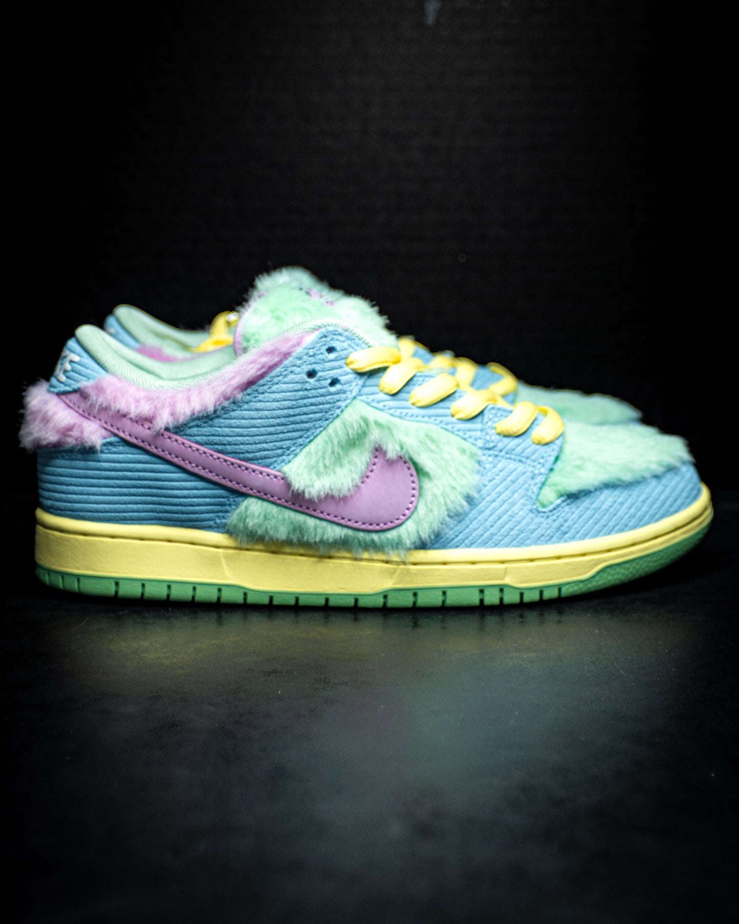 Nike SB Dunk Low Verdy Visty