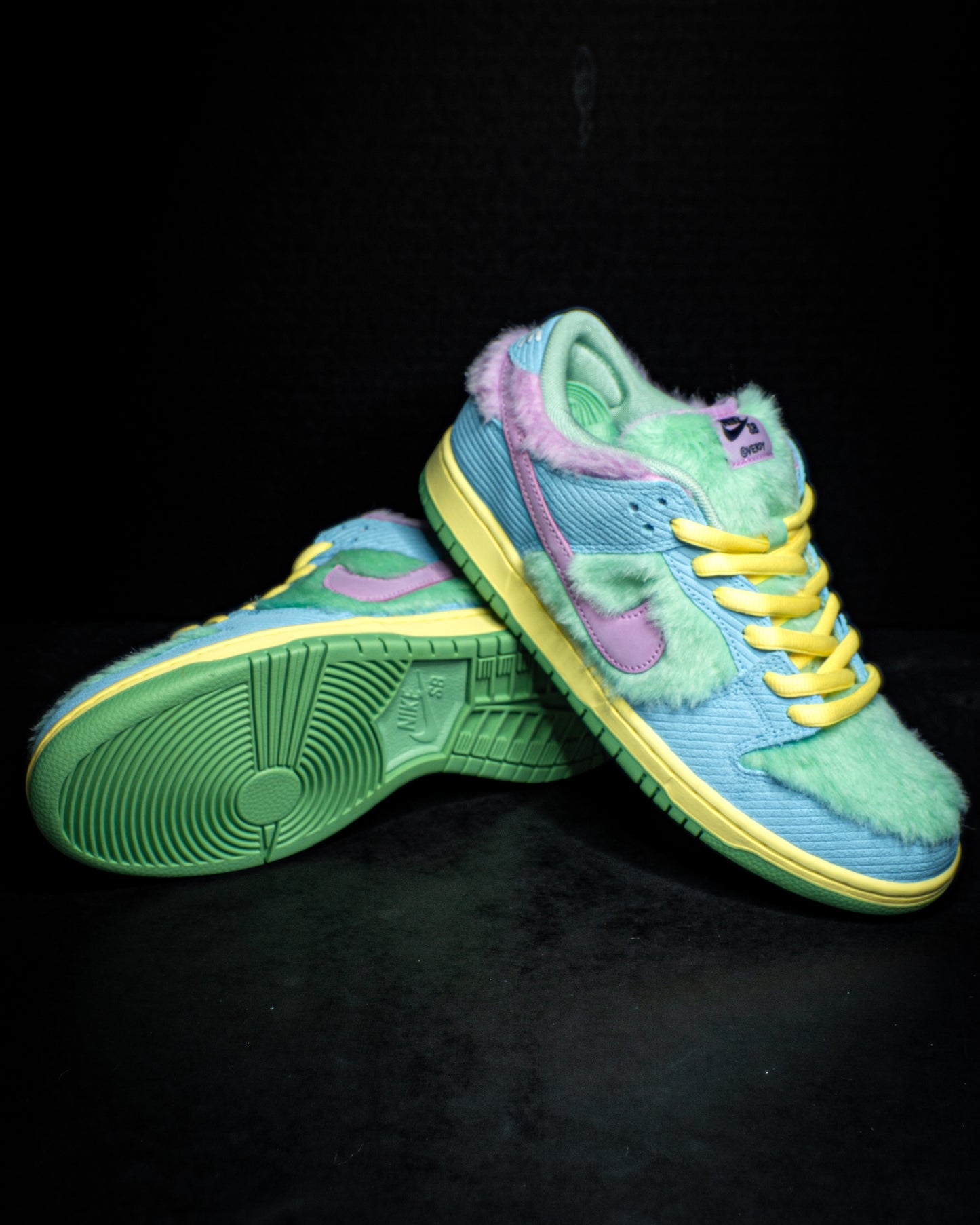 Nike SB Dunk Low Verdy Visty