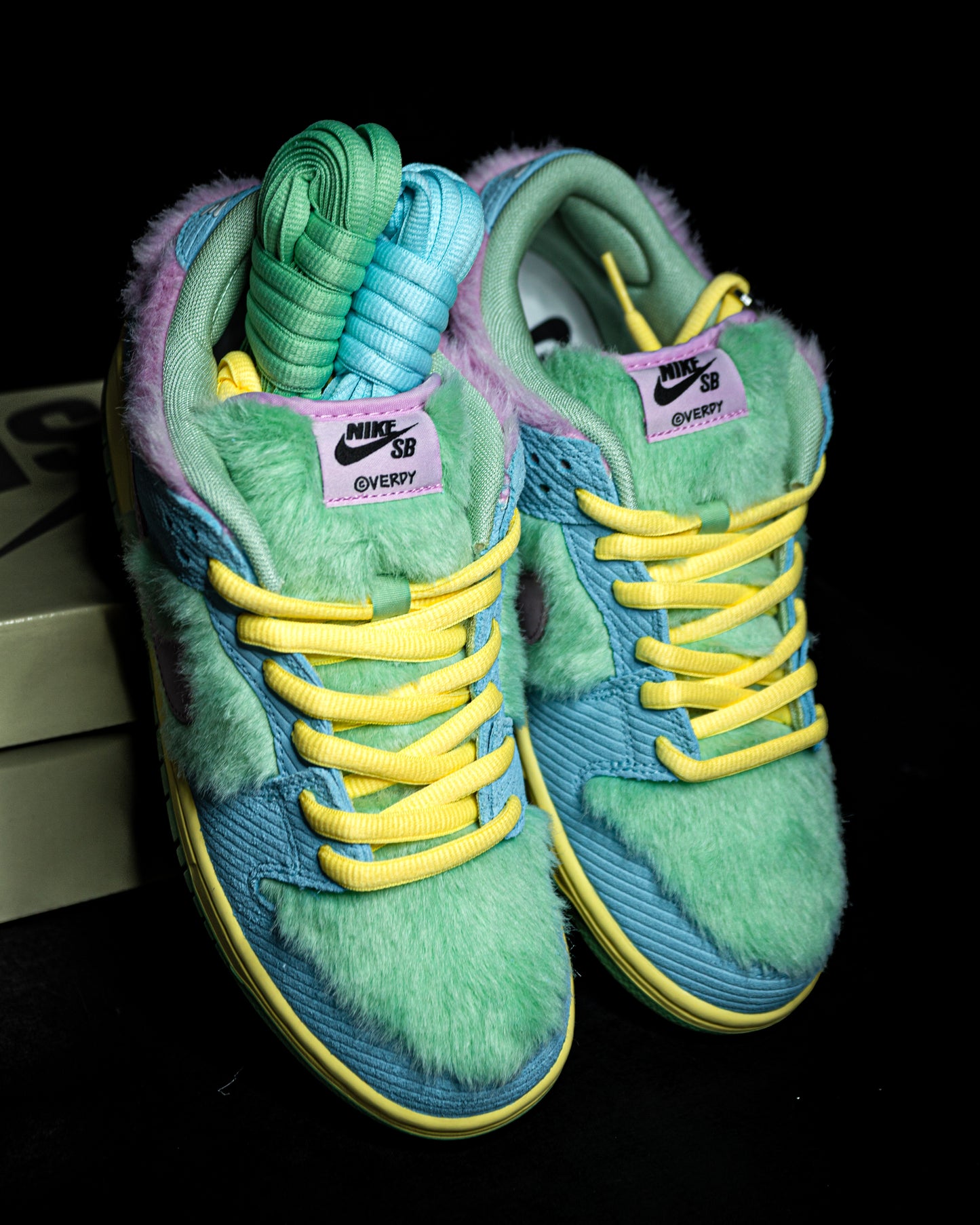 Nike SB Dunk Low Verdy Visty