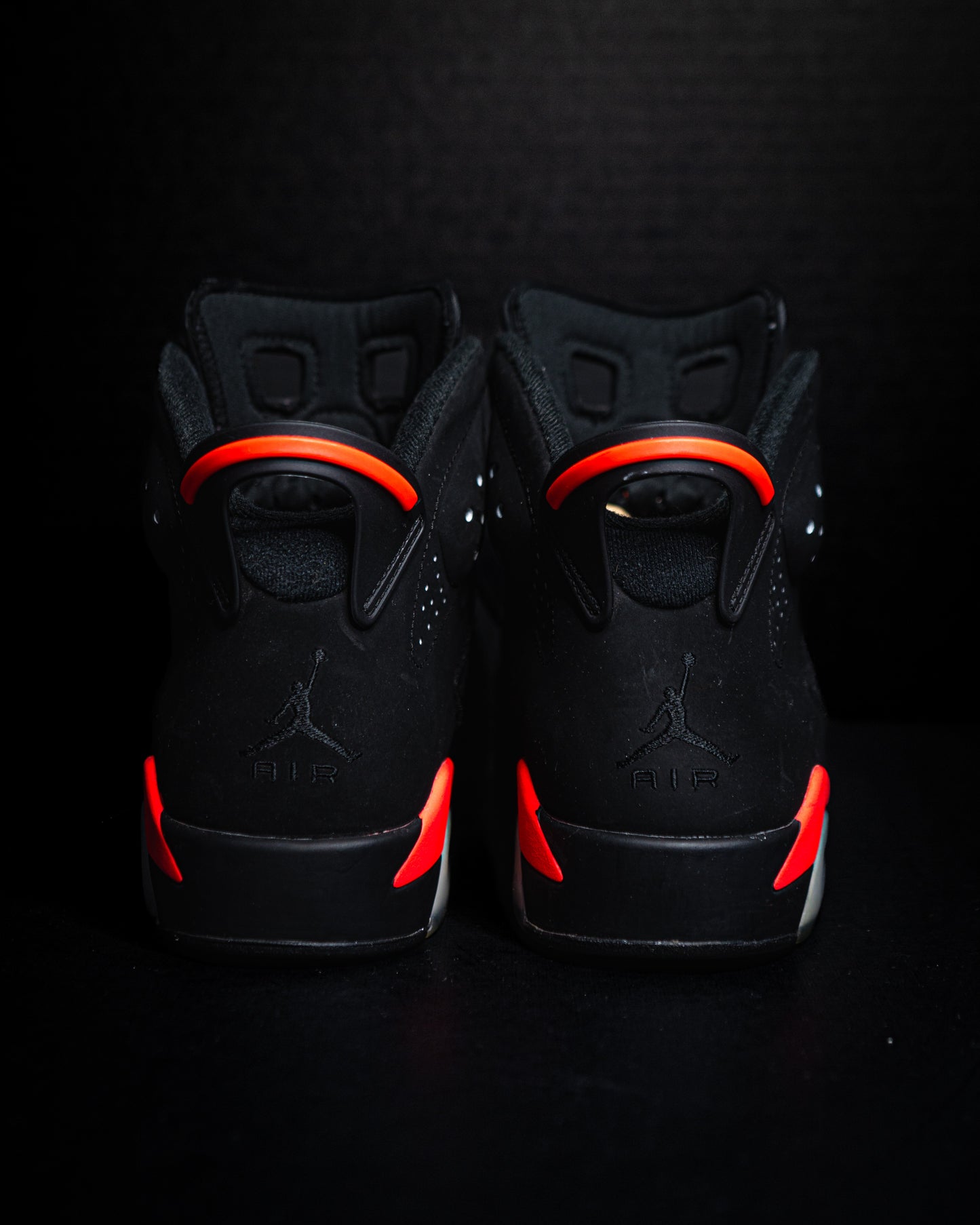 Jordan 6 Retro Black Infrared (2019) *USED/NO BOX*