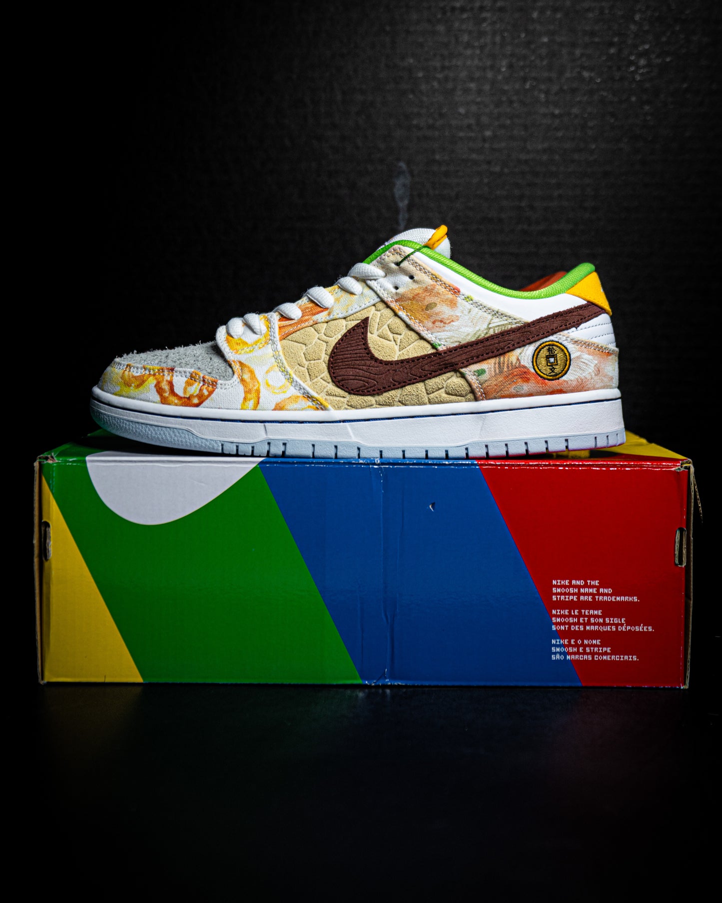 Nike SB Dunk Low Street Hawker (2021)