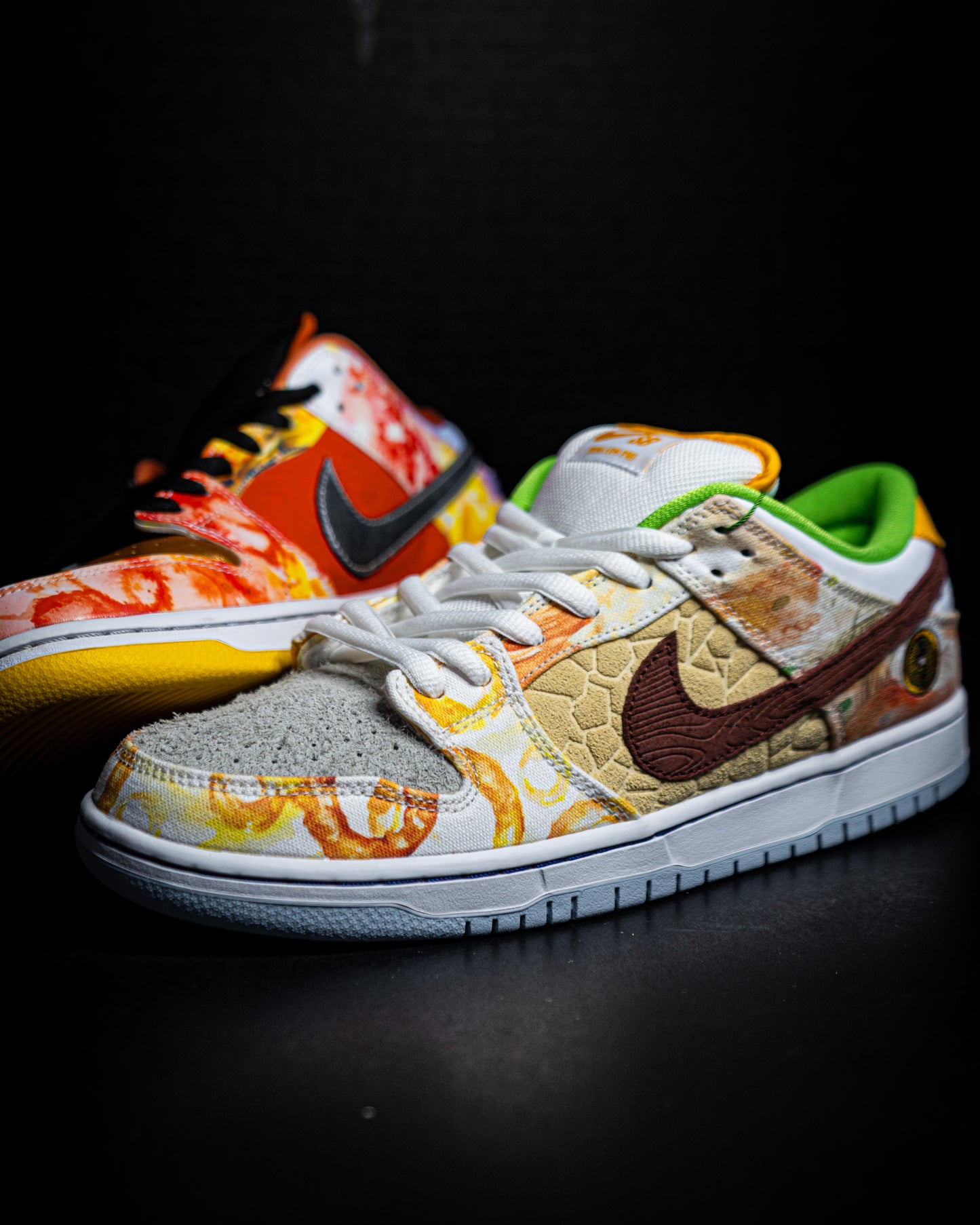 Nike SB Dunk Low Street Hawker (2021)