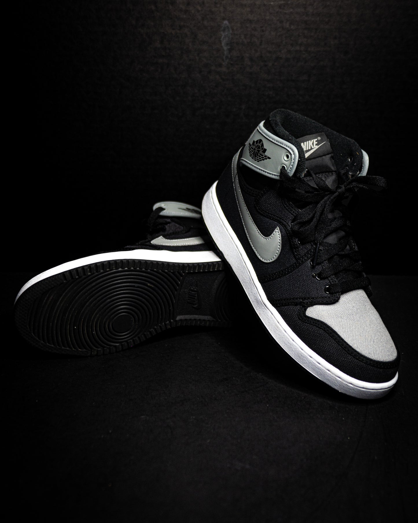 Jordan 1 Retro KO Shadow (2015) *USED/NO BOX*