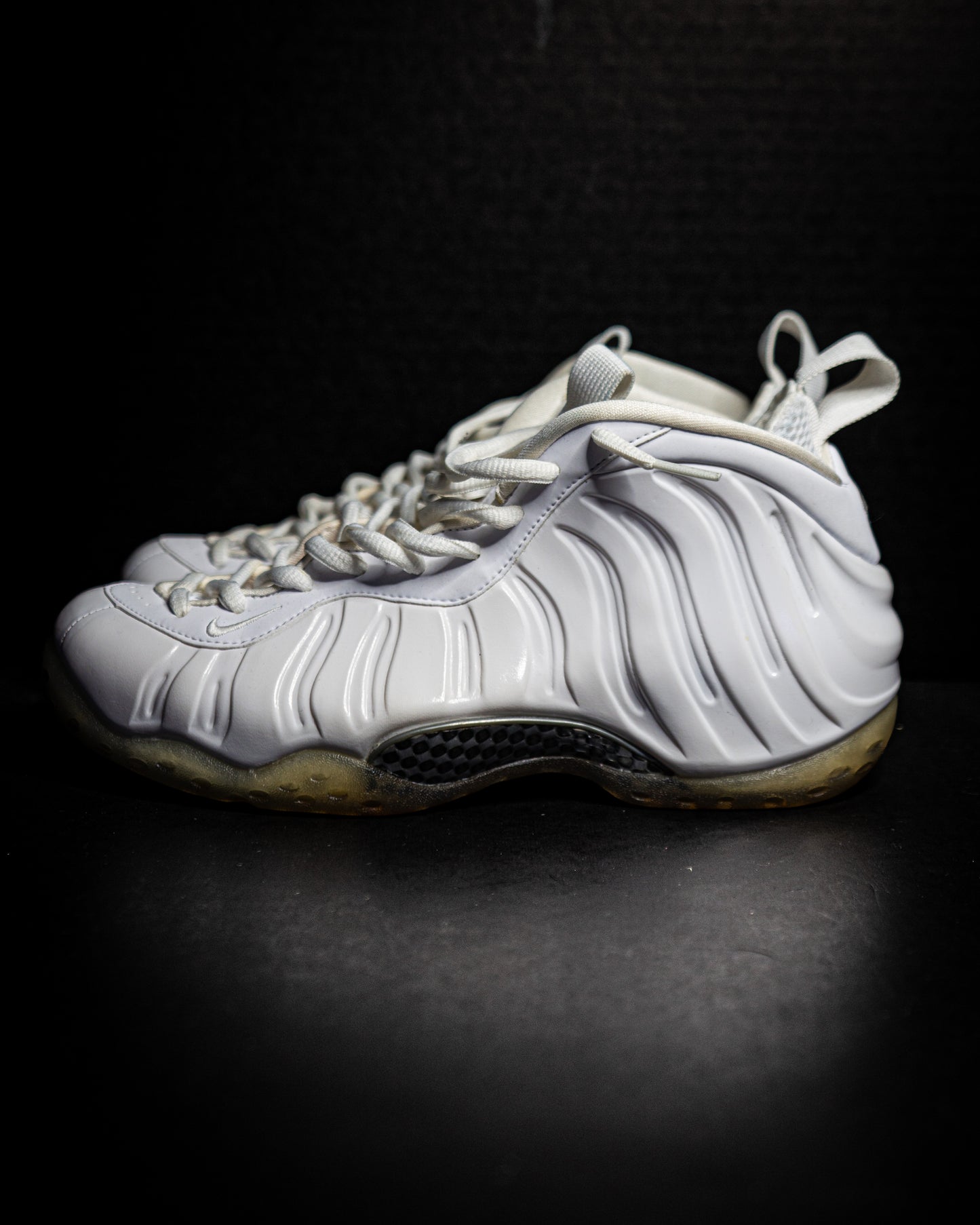 Nike Air Foamposite One White Out (USED/NO BOX)