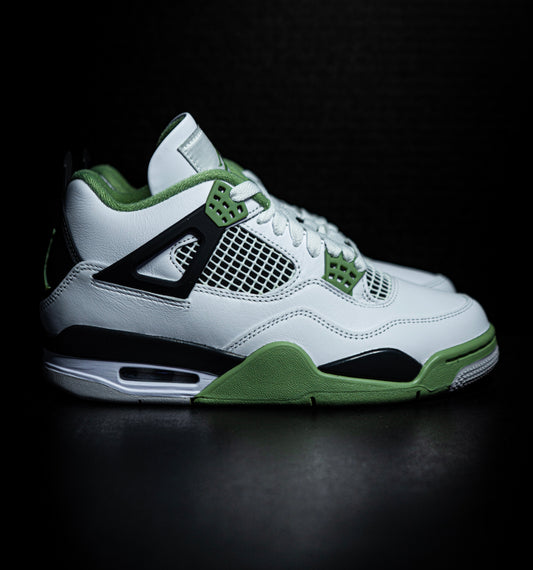 Jordan 4 Retro Seafoam