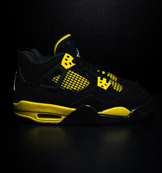 Jordan 4 Retro Thunder (GS) 2023