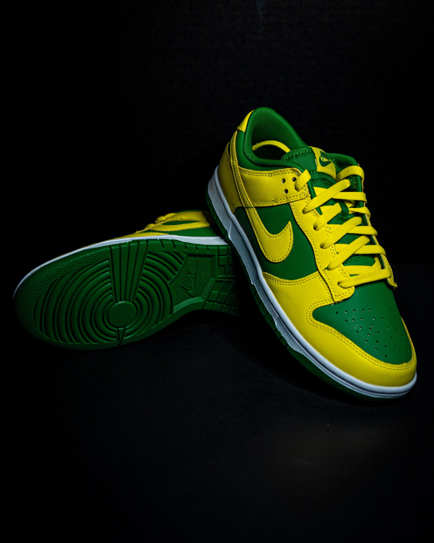 Nike Dunk Low Retro Reverse Brazil