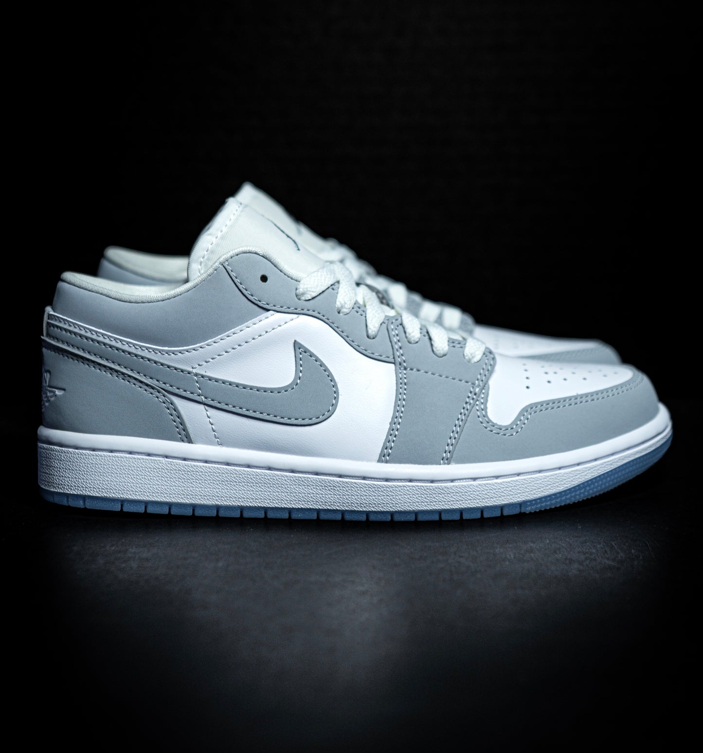 Jordan 1 Low Wolf Grey